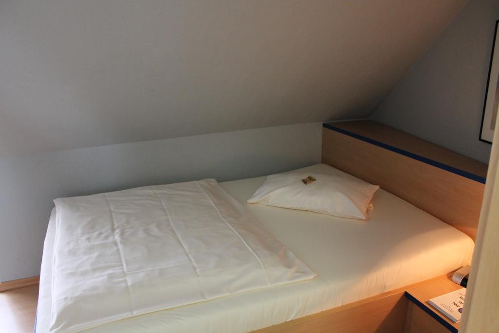 Hotel Chassalla Kassel Room photo